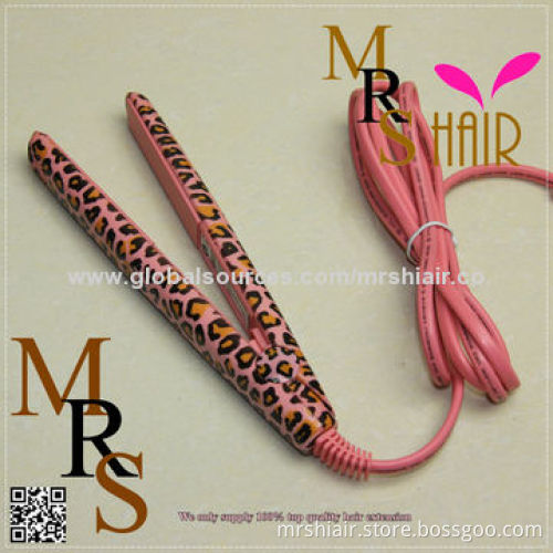 Pink color Mini Straightening Irons, Portable Ceramic Hair Straighteners
